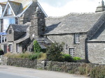 SX07493 Old Post Office in Tintagel.jpg